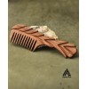 شانه چوبی منتبکاری شده طرح شمیم