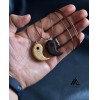 گردنبند چوبی دو تکه طرح یین و یانگ