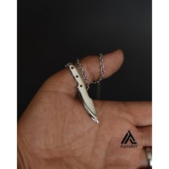 گردنبند استیل طرح چاقو شکاری