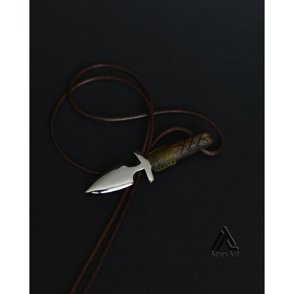 گردنبند استیل طرح نیزه سرخپوستی