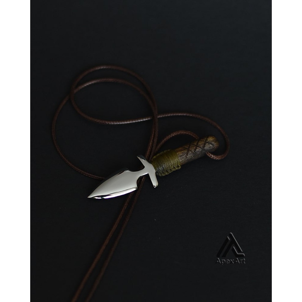 گردنبند استیل طرح نیزه سرخپوستی