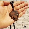 گردنبند چوبی طرح برگ انجیر